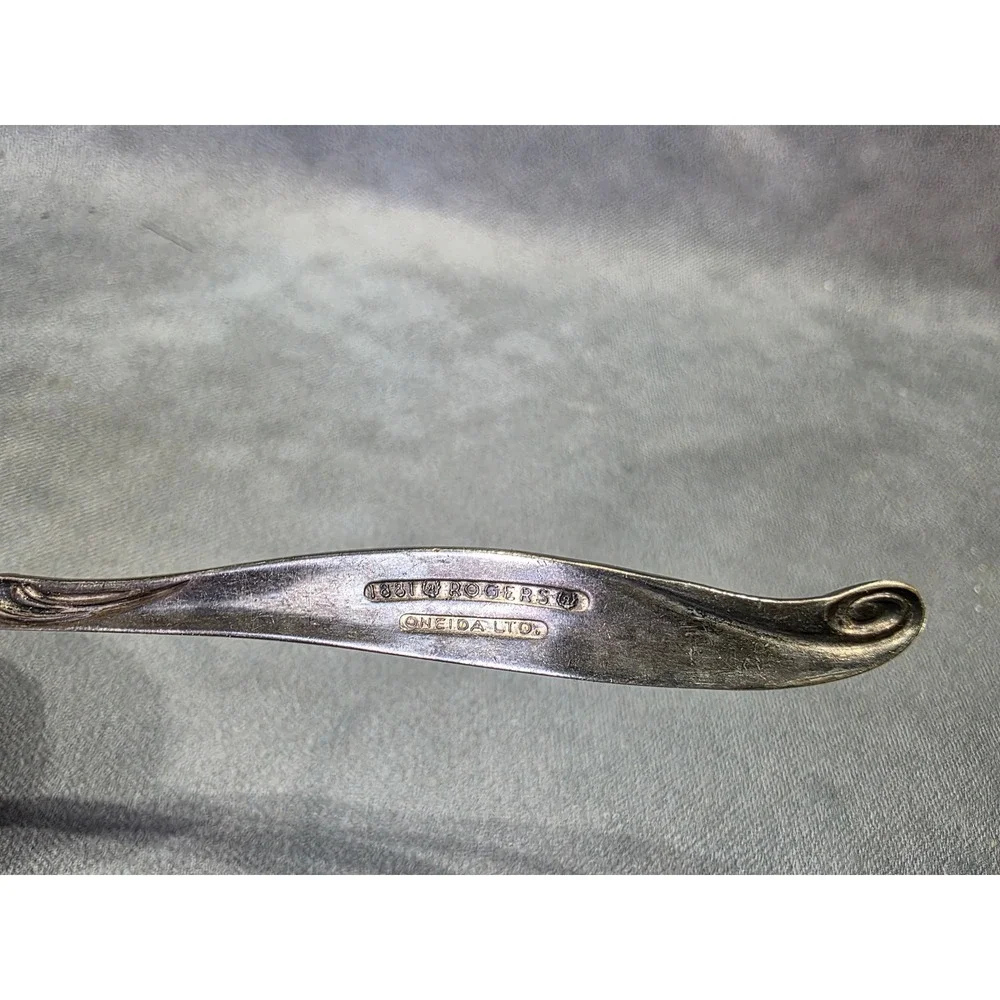 1881 Rogers Oneida Flirtation Silverplate Dinner Fork and Knife Set 2pc 1959